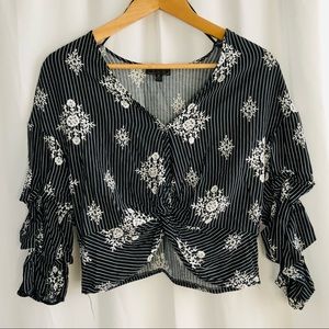Crop blouse size m